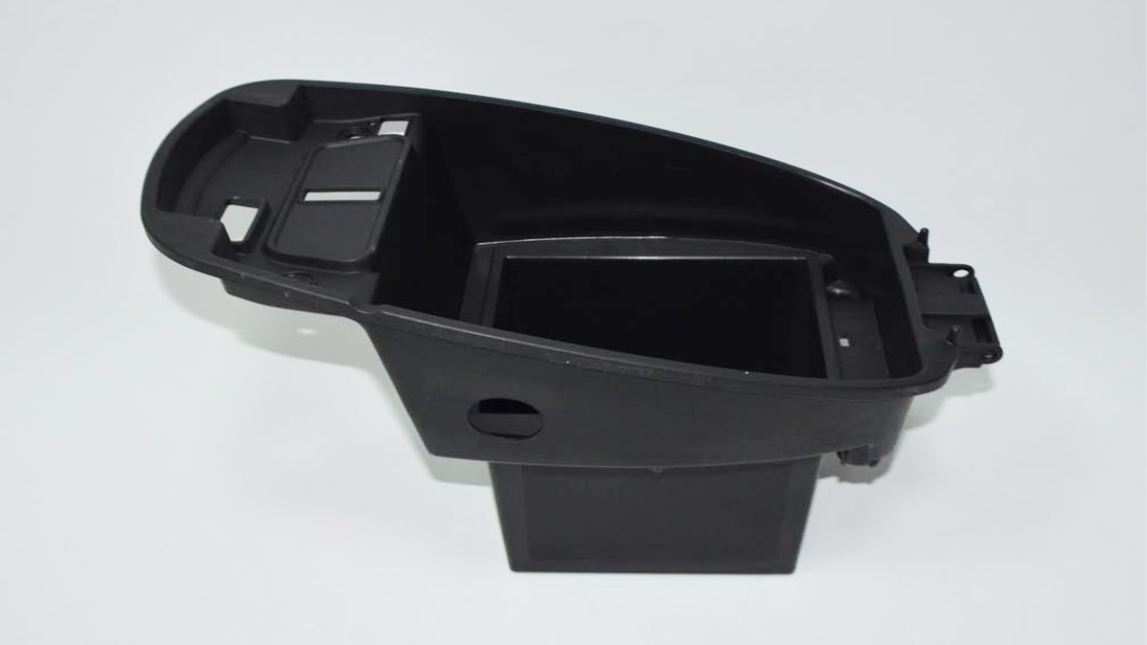 KOLTUK ALTI BAGAJ (C-LİNE)